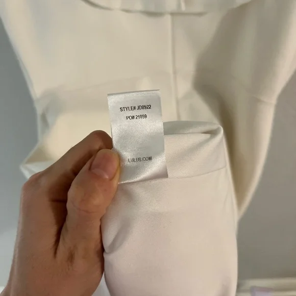 Lulus Dream Girl White Ruffled Bodycon Dress M Party Cocktail Sleeveless Flirty - Picture 9 of 10